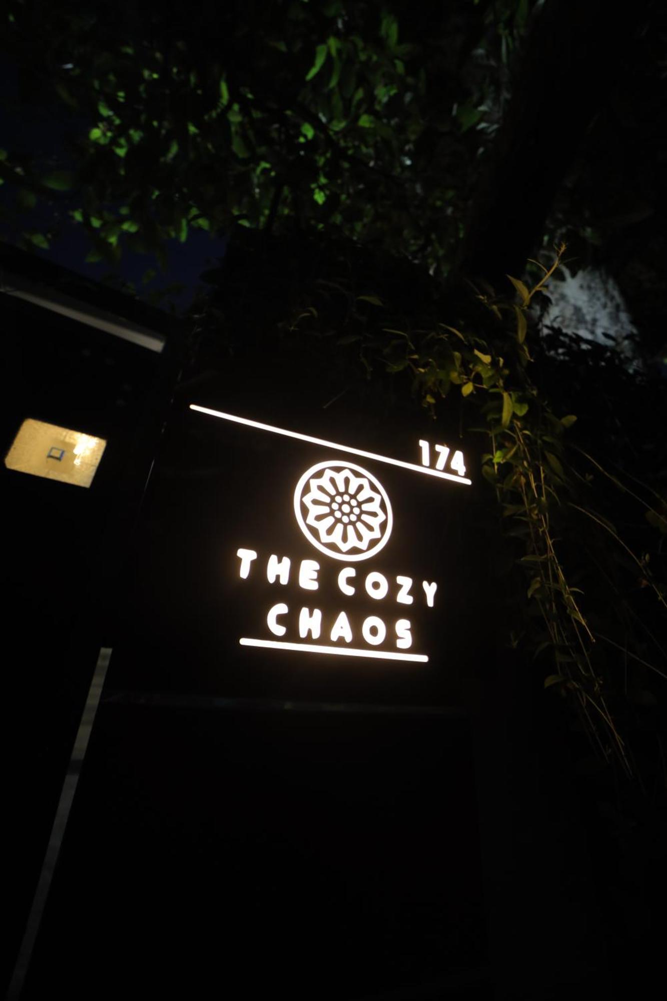 アーグラ The Cozy Chaosヴィラ エクステリア 写真